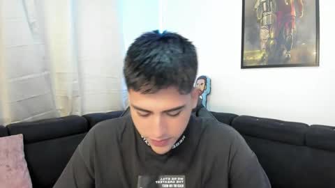 Snapshot of mad_maxxx1 chatting on February 5, 12:27 pm max online show from February 5, 12:27 pm