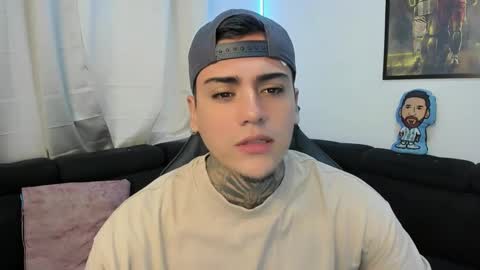 Snapshot of mad_maxxx1 chatting on February 19, 12:55 pm max online show from February 19, 12:55 pm