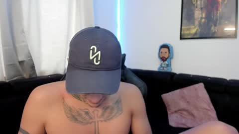 Snapshot of mad_maxxx1 chatting on February 14, 4:52 pm max online show from February 14, 4:52 pm