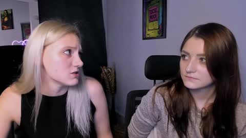 Snapshot of madam_ulis chatting on February 7, 4:24 pm Ulis online show from February 7, 4:24 pm