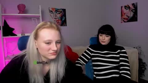 Snapshot of madam_ulis chatting on March 3, 4:05 pm Ulis online show from March 3, 4:05 pm