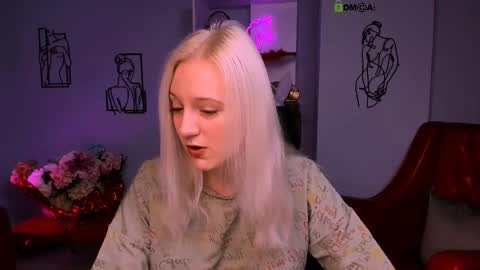 Snapshot of madam_ulis chatting on March 6, 8:30 am Ulis online show from March 6, 8:30 am