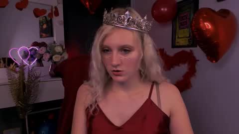 Snapshot of madam_ulis chatting on February 14, 3:05 pm Ulis online show from February 14, 3:05 pm