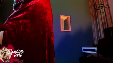 Madame online show from March 8, 10:03 pm