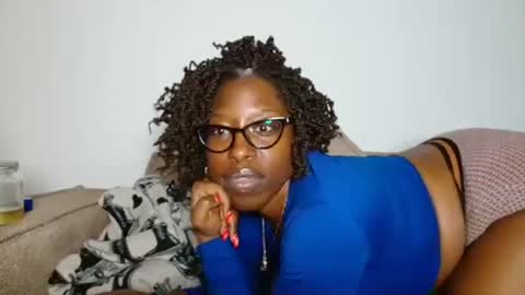 YourMadamIndigo online show from April 21, 9:22 pm