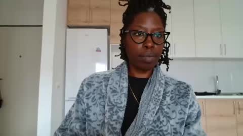 YourMadamIndigo online show from March 30, 1:33 pm