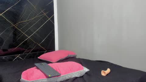 maddie 09 online show from February 17, 3:22 pm