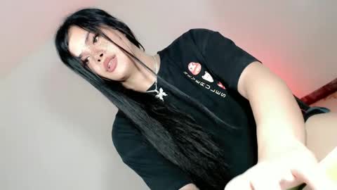 Snapshot of maddiejackson chatting on February 3, 6:39 pm Im ZY DONT FORGET TO FOLLOW ME - online show from February 3, 6:39 pm