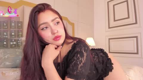 Snapshot of maddieparker chatting on September 18, 8:57 pm online show from September 18, 8:57 pm