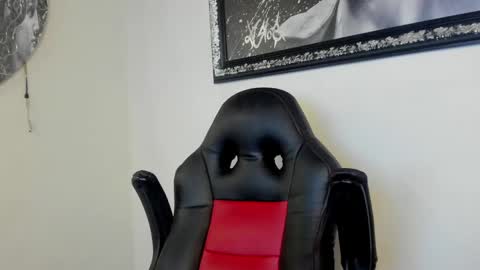 Maddox Santana online show from February 20, 4:07 am