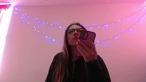 Maddy UwU online show from January 9, 7:08 pm