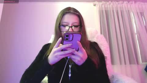 Maddy UwU online show from September 10, 5:25 pm