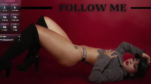 Snapshot of maddy_brooks chatting on March 5, 2:23 pm Maddy online show from March 5, 2:23 pm