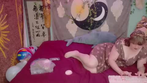 Maddy Cat online show from October 25, 4:18 pm