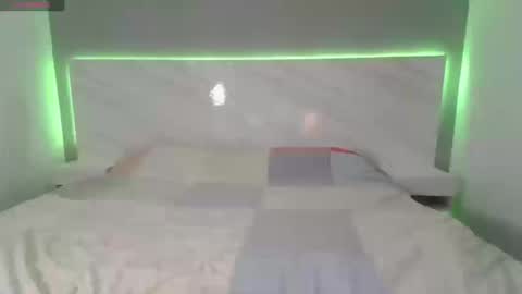 Paris online show from September 11, 4:52 pm