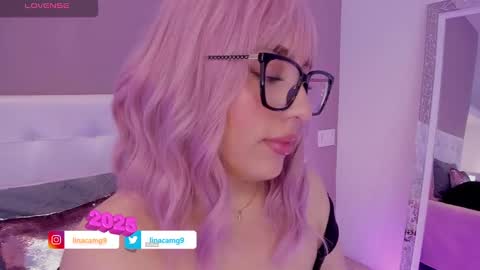 Snapshot of maddylennon chatting on January 9, 5:22 pm Lina online show from January 9, 5:22 pm