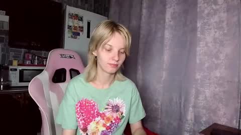 madelaines online show from June 25, 3:06 pm