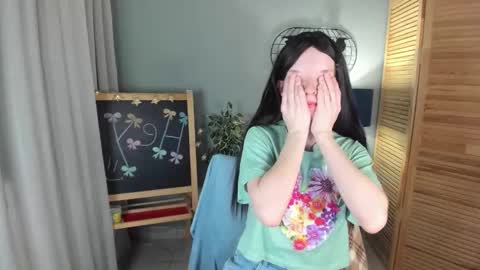 madelaines online show from November 29, 10:01 am