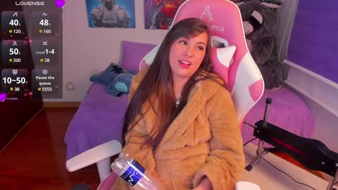 Emily     Only Fans  online show from December 19, 2:12 am