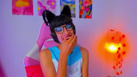 Madeline  online show from March 27, 5:57 am