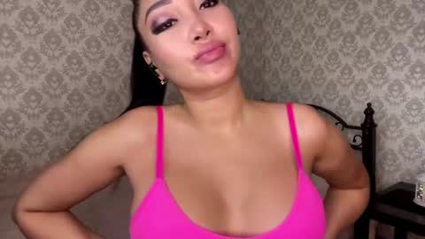 madelinekiss  online show from July 4, 2:26 am