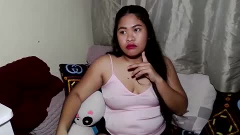 madelline2001 online show from April 15, 2:42 pm