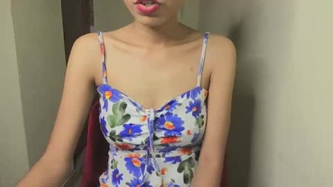 madhubala09 online show from October 26, 11:59 pm