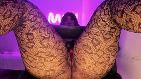 Madisson Smith  online show from December 18, 12:22 pm