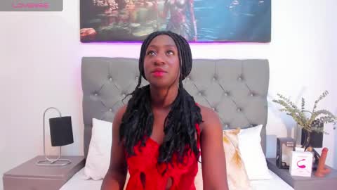 Snapshot of madison_mooney chatting on February 19, 12:00 pm Madison online show from February 19, 12:00 pm
