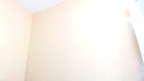 Snapshot of madison_mooney chatting on January 21, 4:37 pm Madison online show from January 21, 4:37 pm