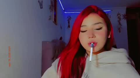 Snapshot of madison_x17 chatting on September 19, 11:51 pm madso x17 online show from September 19, 11:51 pm