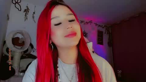 Snapshot of madison_x17 chatting on January 13, 1:56 am madso x17 online show from January 13, 1:56 am