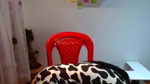 Snapshot of madisoncambel chatting on January 27, 10:38 pm Madison Cambel online show from January 27, 10:38 pm