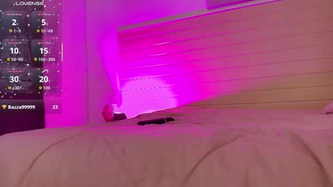    online show from December 20, 8:38 pm