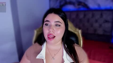 madissonlee__ online show from October 2, 7:45 pm