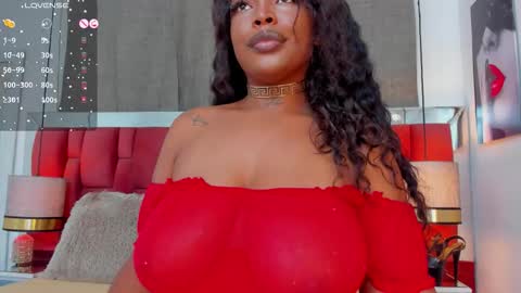 Madisson Lopez online show from February 16, 9:35 pm