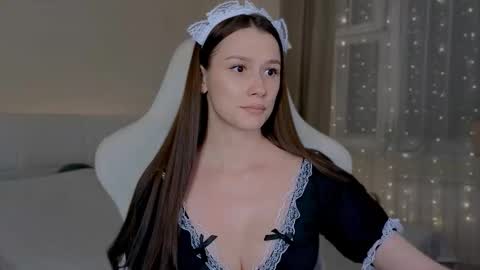 Madi Soon online show from October 30, 4:51 pm