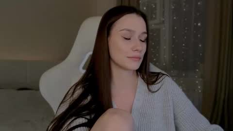 Madi Soon online show from October 28, 5:36 pm