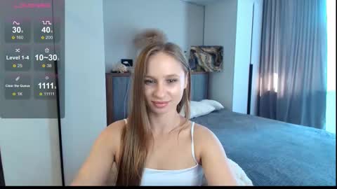 Snapshot of madlen_new chatting on September 19, 6:06 am Madlen online show from September 19, 6:06 am
