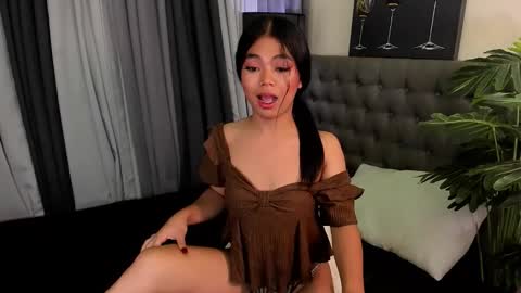 madonnajhonson online show from October 18, 10:30 am