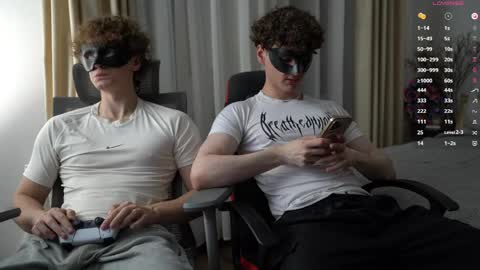 Mike XMaestro 3369 online show from March 31, 9:15 pm