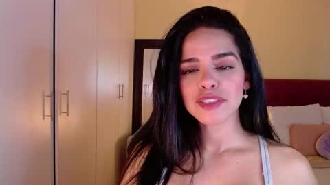 Snapshot of mafer_meow chatting on September 17, 10:24 pm Mafer Flor online show from September 17, 10:24 pm