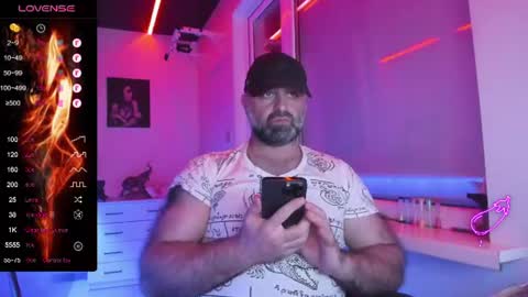 Magabear online show from June 17, 6:46 pm
