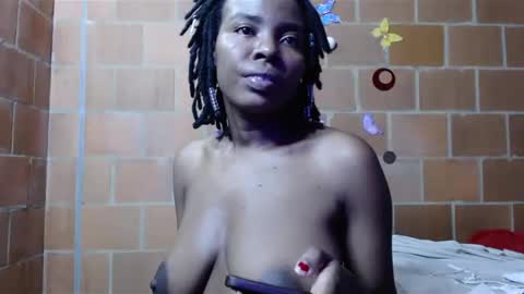 Snapshot of magaharper1 chatting on March 1, 12:39 am magaharper1 online show from March 1, 12:39 am