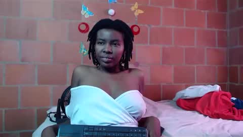 Snapshot of magaharper1 chatting on January 27, 4:22 pm magaharper1 online show from January 27, 4:22 pm
