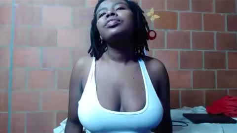 Snapshot of magaharper1 chatting on January 24, 12:52 am magaharper1 online show from January 24, 12:52 am