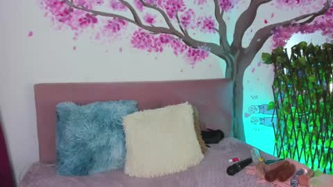 magali online show from January 12, 12:39 am