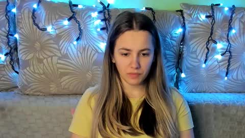 Maggie online show from February 21, 4:04 am