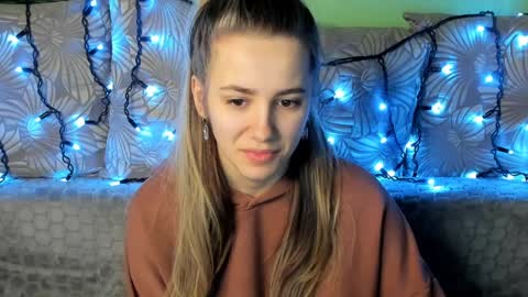 Maggie online show from January 5, 6:02 am