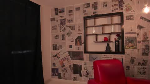 Snapshot of magic_boy01 chatting on March 4, 7:43 pm Damian Rivers online show from March 4, 7:43 pm